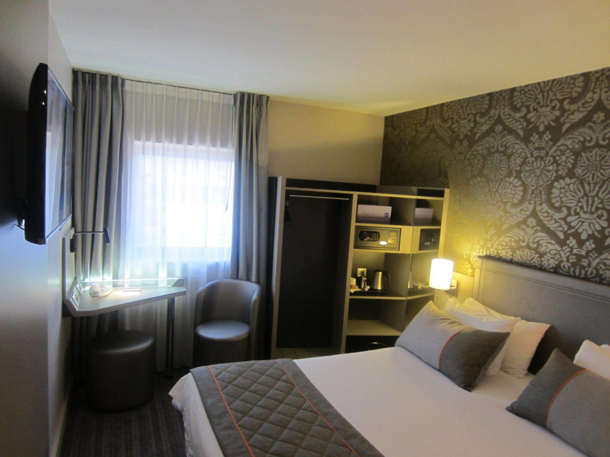 17 Batignolles 3* Parigi
