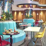 Hotel 17 Batignolles Paris